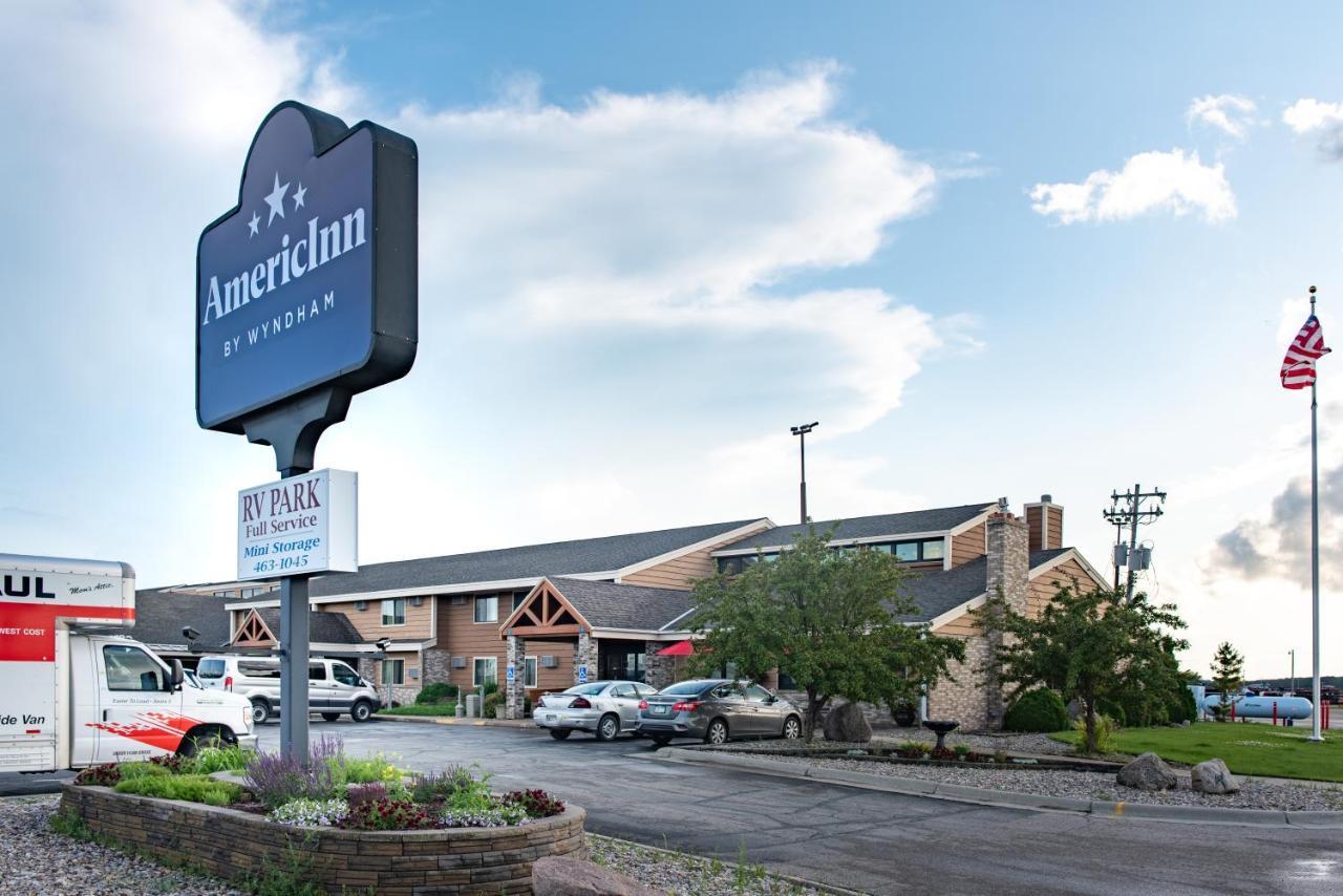 Americinn By Wyndham Roseau Kültér fotó